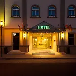 Kaiserin Augusta Hotel 3*