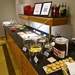 Hotel Kaiserin Augusta 3*