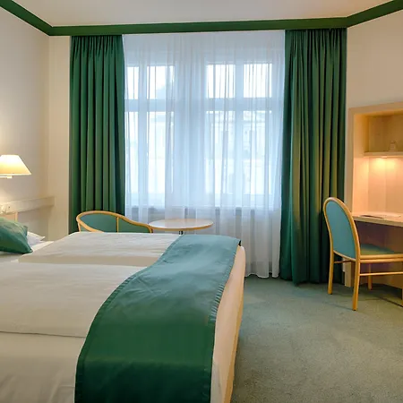 Kaiserin Augusta 3* Веймар
