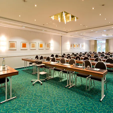 Отель Kaiserin Augusta Веймар