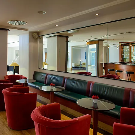 Отель Kaiserin Augusta