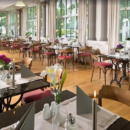 Отель Kaiserin Augusta 3*