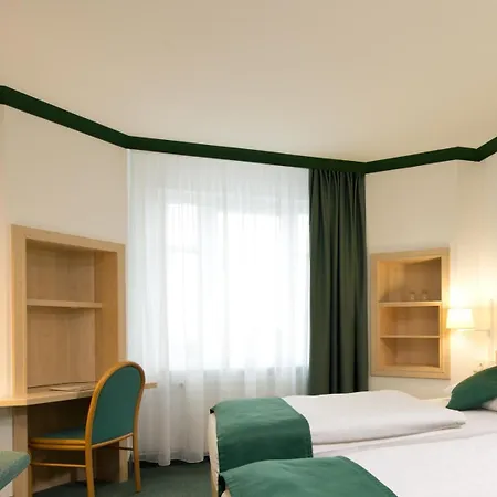Kaiserin Augusta Отель 3*