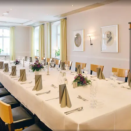 Kaiserin Augusta Отель 3*