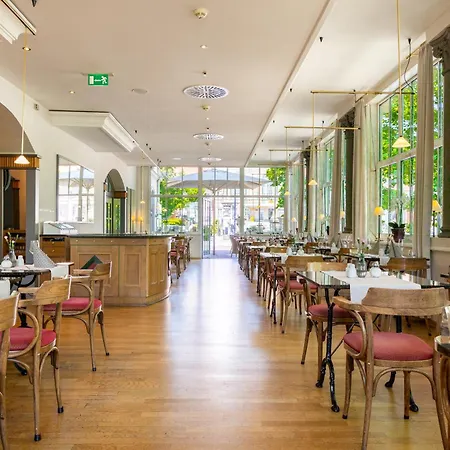 Kaiserin Augusta Hotel Weimar (Thüringen)