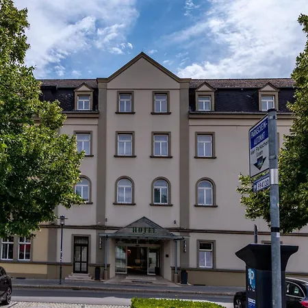 Kaiserin Augusta 3*