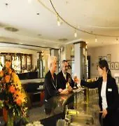 Kaiserin Augusta Hotel