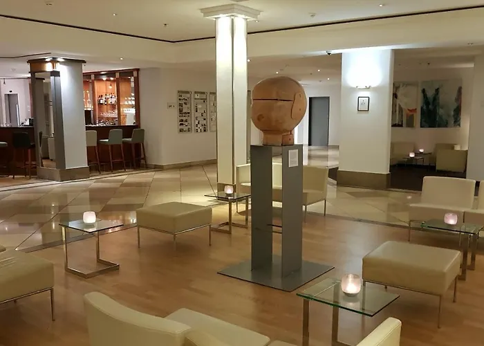 Kaiserin Augusta Hotel 3*