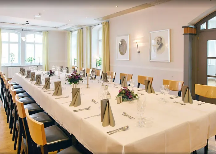 Kaiserin Augusta Hotel 3*