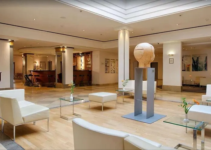 Kaiserin Augusta Hotel Weimar (Thuringia)